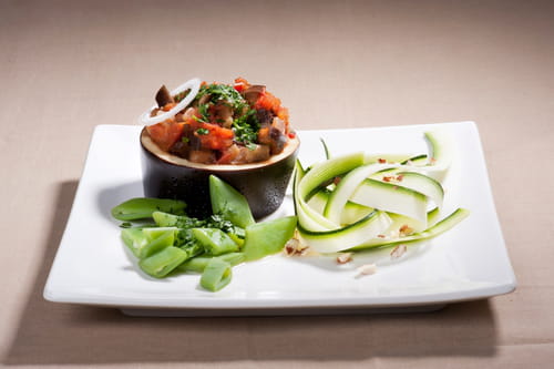 Salade à la turque et ses tagliatelles de courgette