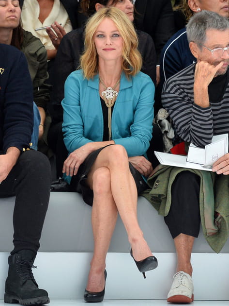 Les jambes radieuses de Vanessa Paradis
