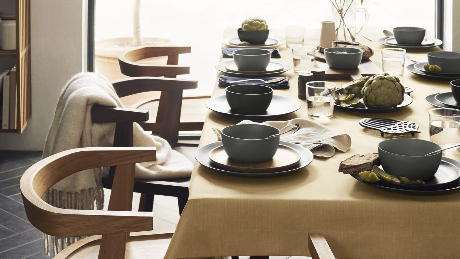 Tablée vaisselle H&M Home