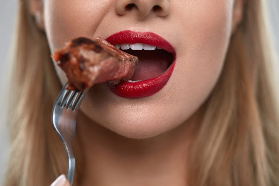 Des aliments à éviter quand on souffre d'endométriose ?