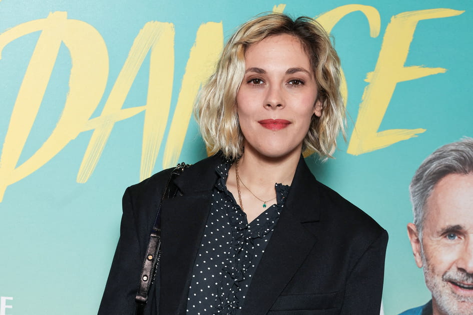 Alysson Paradis fait appel &agrave; une coach de Pilates