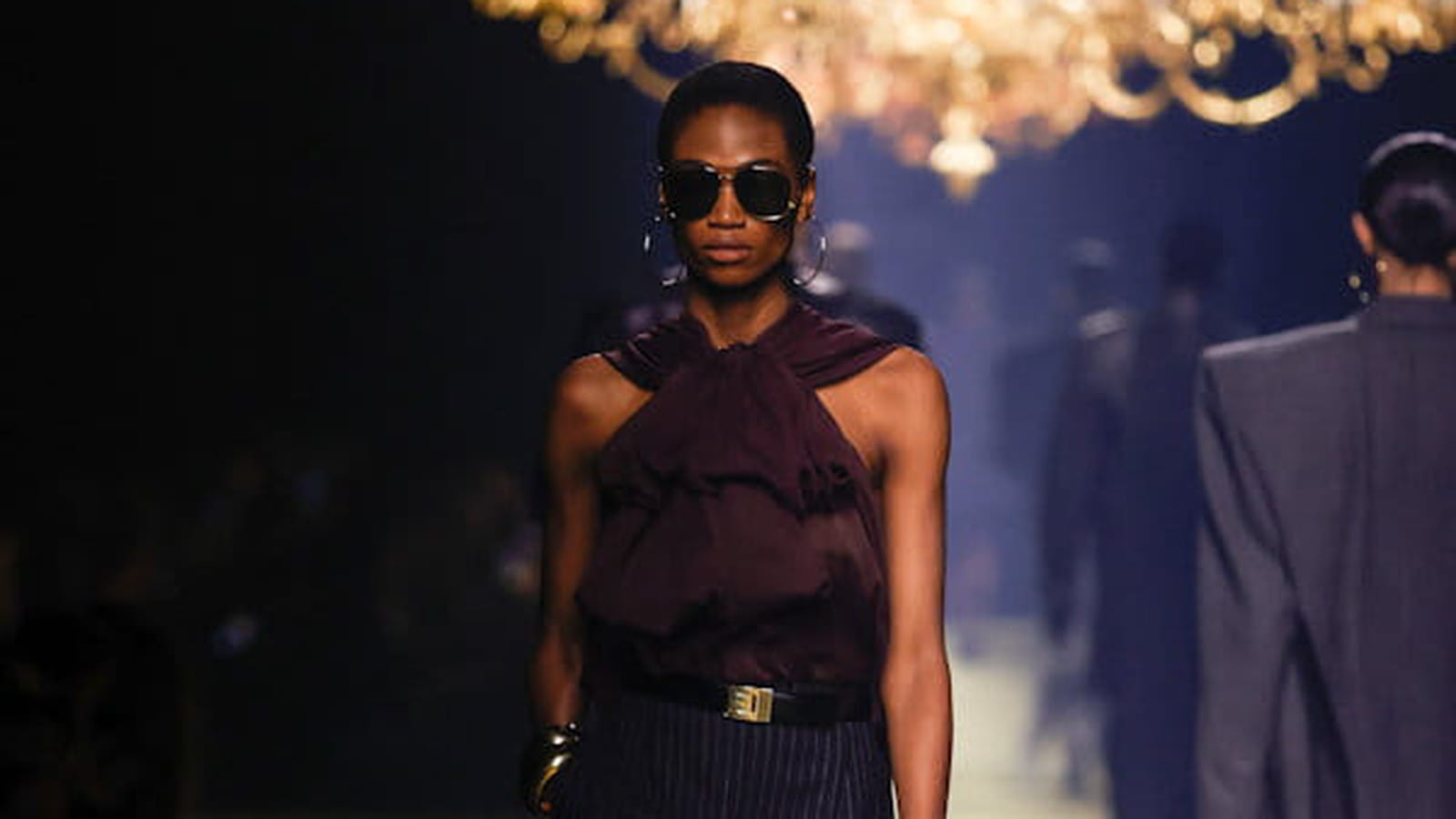 Look 11