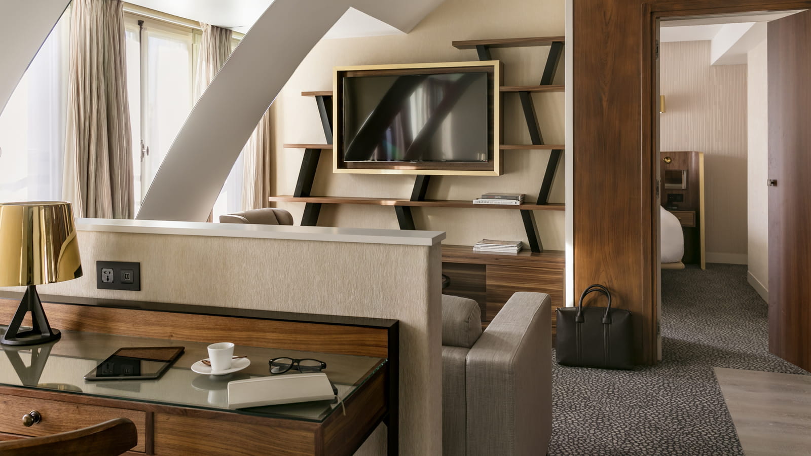 Suite sous les toits