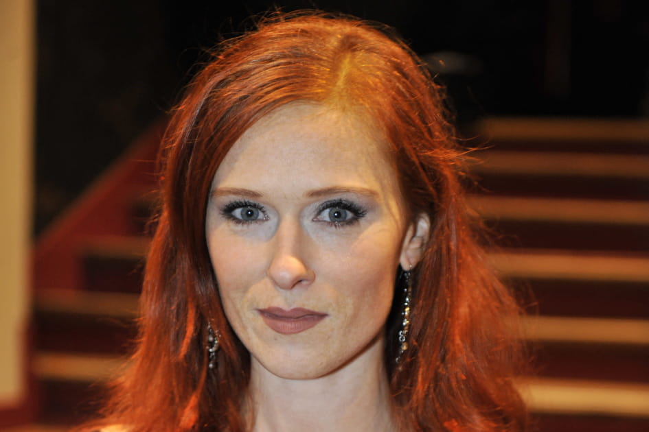 Audrey Fleurot, jolie avec ses cheveux naturels