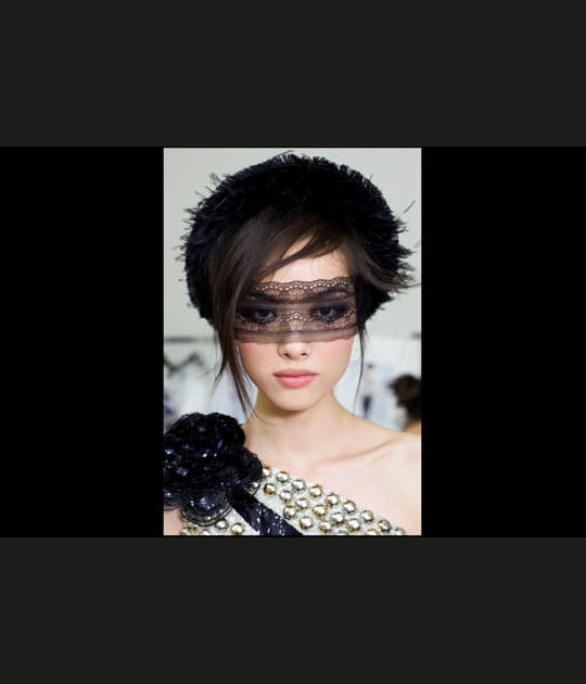 Un maquillage raffin&eacute; et myst&eacute;rieux