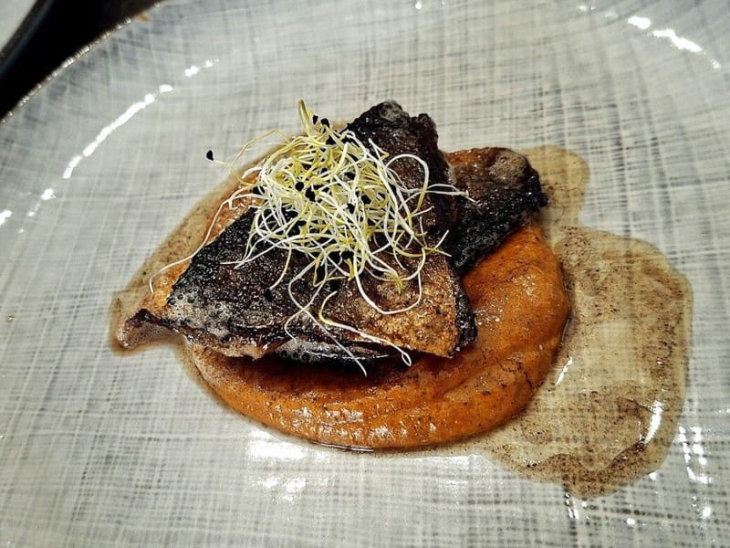 Recette de Filet de bar accompagné d'une purée de poivrons