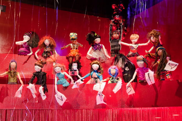 Une foule de fans bien imitée