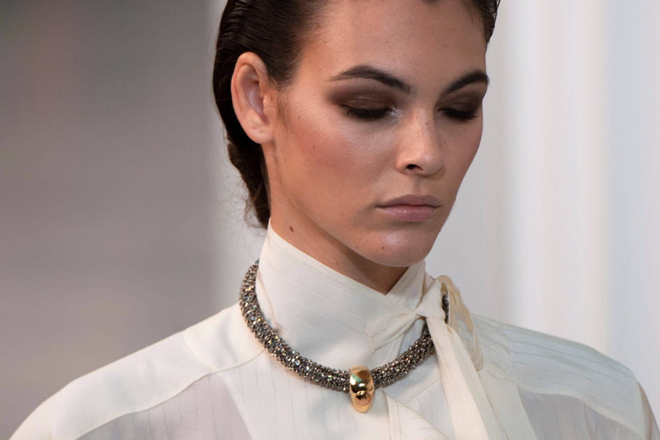 Le fard &agrave; paupi&egrave;res brun