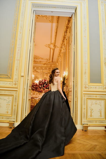 Comtesse Tatiana Mouravieff Apostol&nbsp;: tra&icirc;ne majestueuse