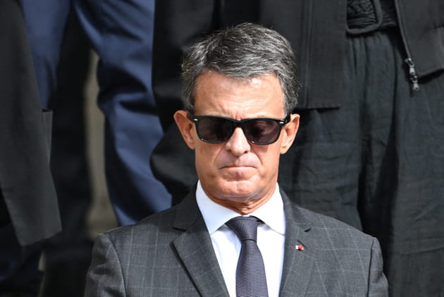 Manuel Valls aux obs&egrave;ques de Mathilde Favier (Dior) &agrave; Saint-Sulpice