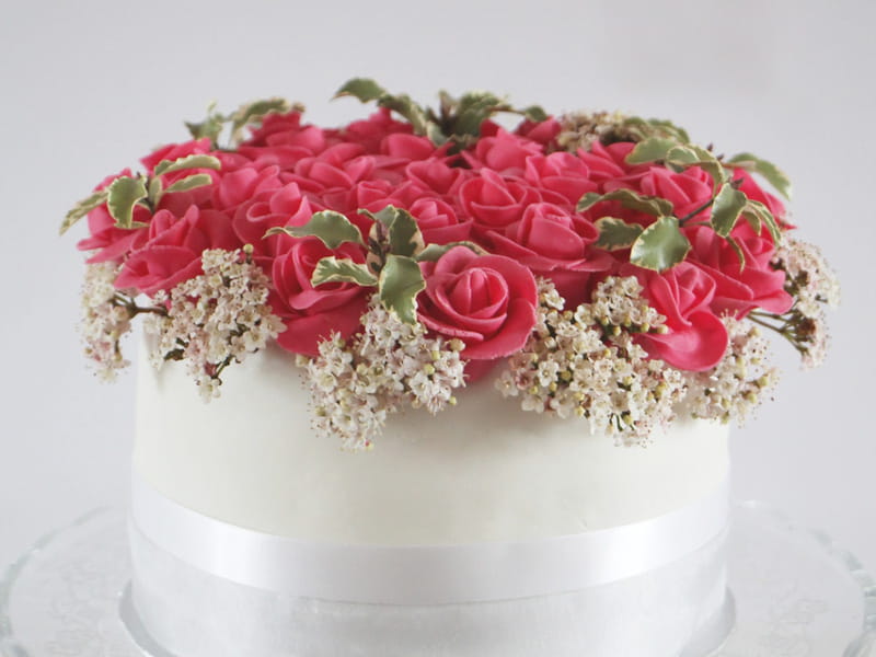 Recette De Layer Cake Bouquet De Roses Aux Fruits Rouges Et Fraises