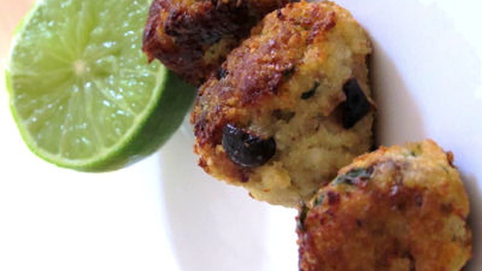 Boulettes de cabillaud aux olives et au citron vert