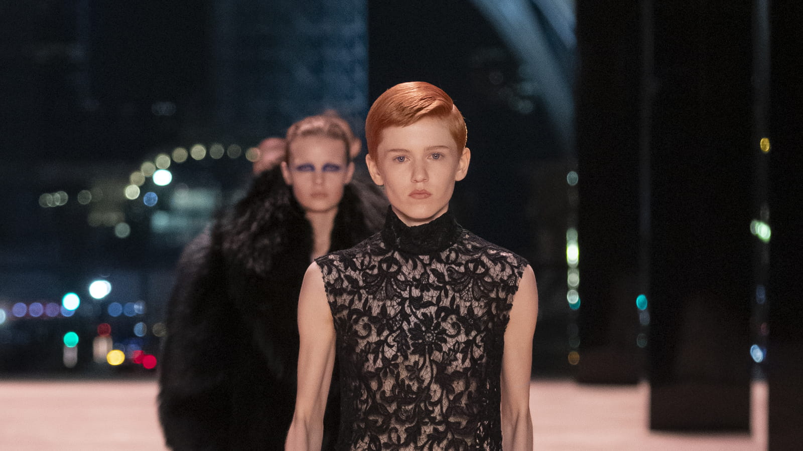 Look 42
