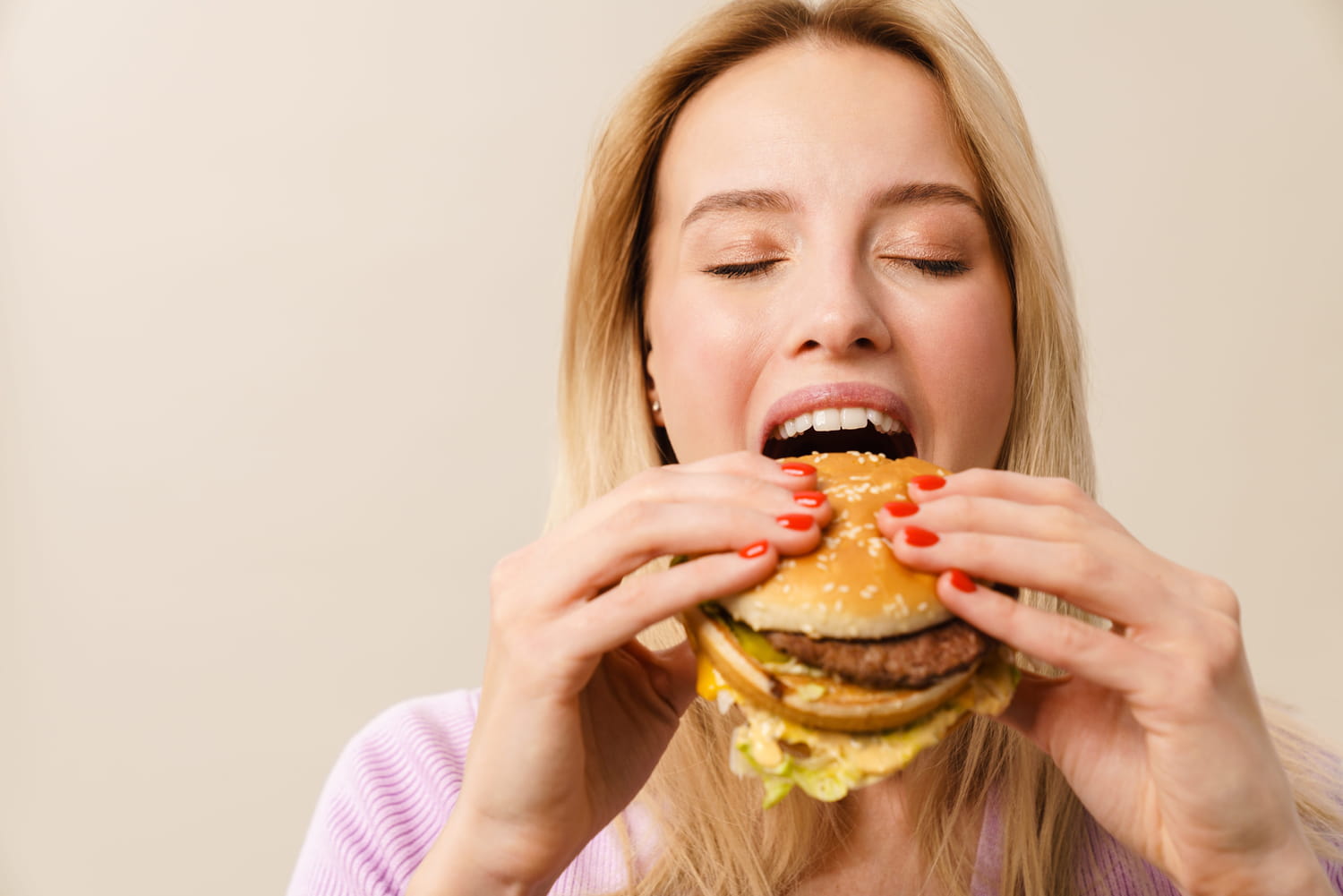 This dietitian recreated a much lower-calorie Big Mac and the result is disturbing This dietitian recreated a much lower-calorie Big Mac and the result is disturbing