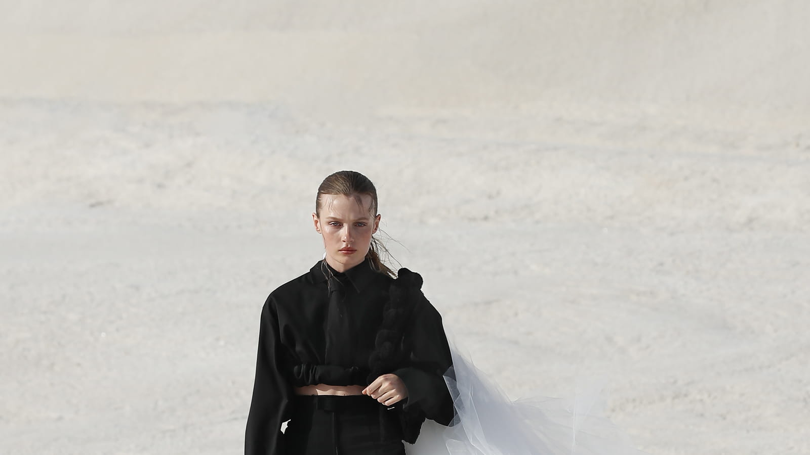 Look 12