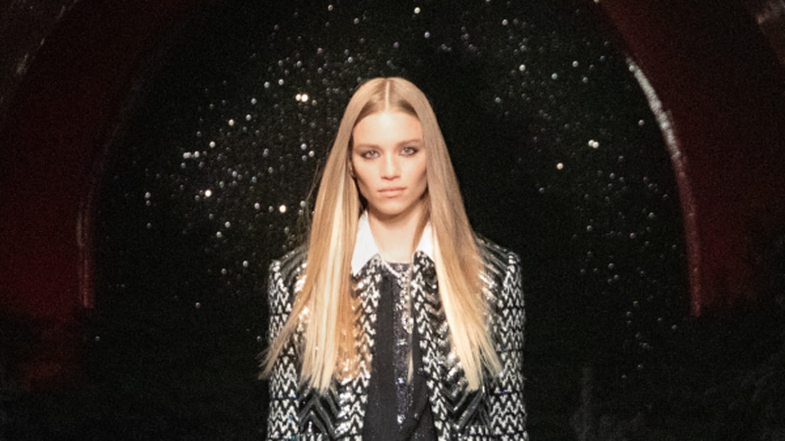 Look 11