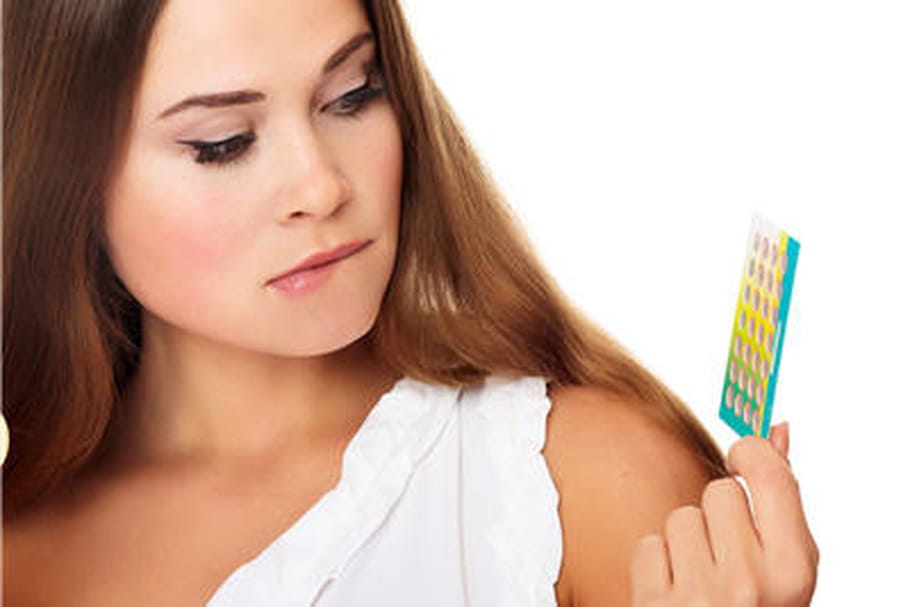 Sondage Pilule : 1 femme sur 4 envisage de changer de contraception