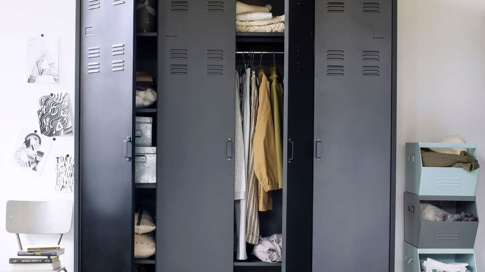 Un dressing-vestiaire