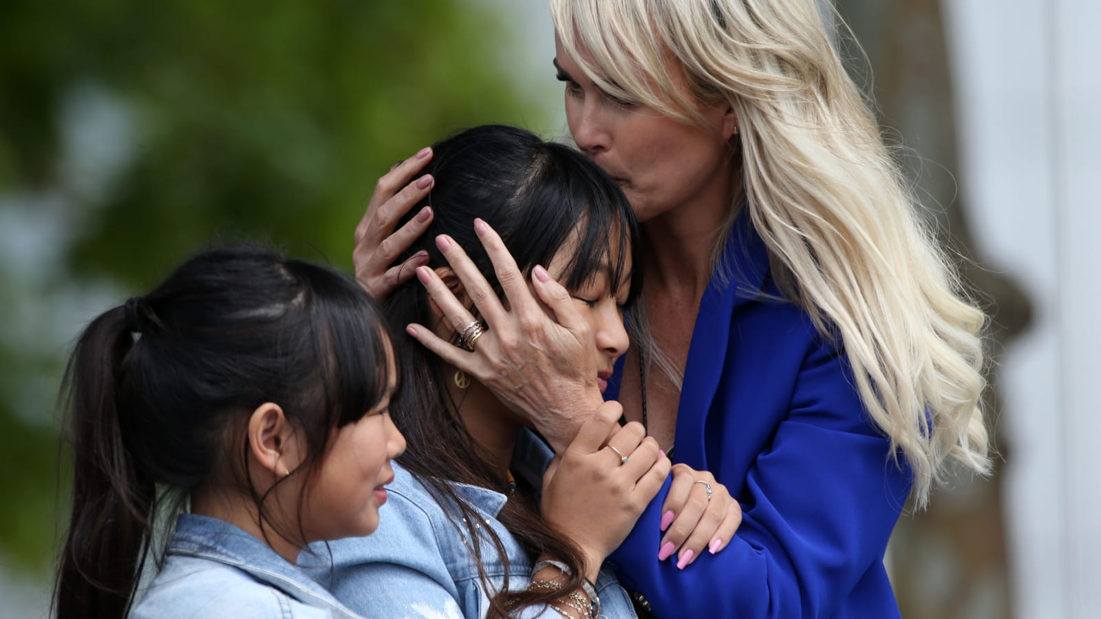 Laeticia Hallyday, Jade et Joy Hallyday