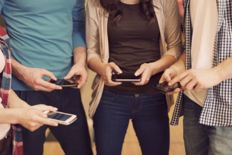 Envoyer des SMS serait mauvais pour le dos
