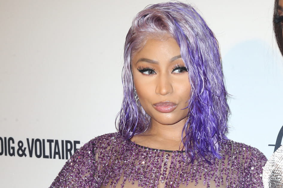 Le wet look violet de Nicki Minaj