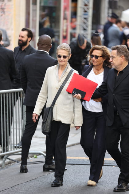 Charlotte Rampling, pr&eacute;sente aux obs&egrave;ques de Jane Birkin