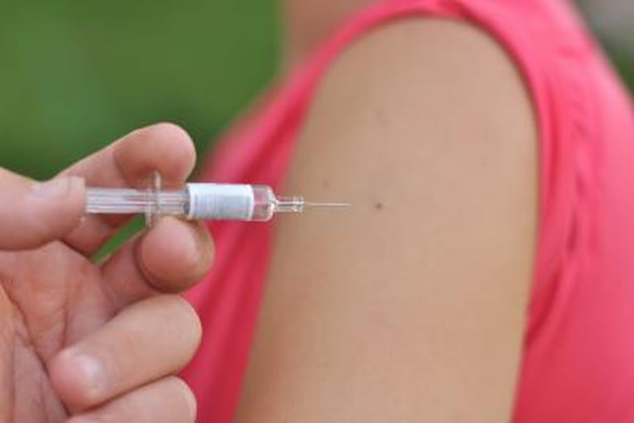Le vaccin contre la grippe est disponible mais les Français sont méfiants