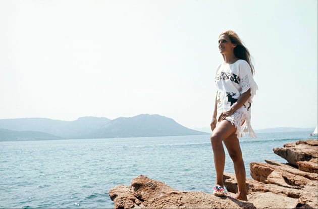 Dalida posait sous le soleil corse en 1969