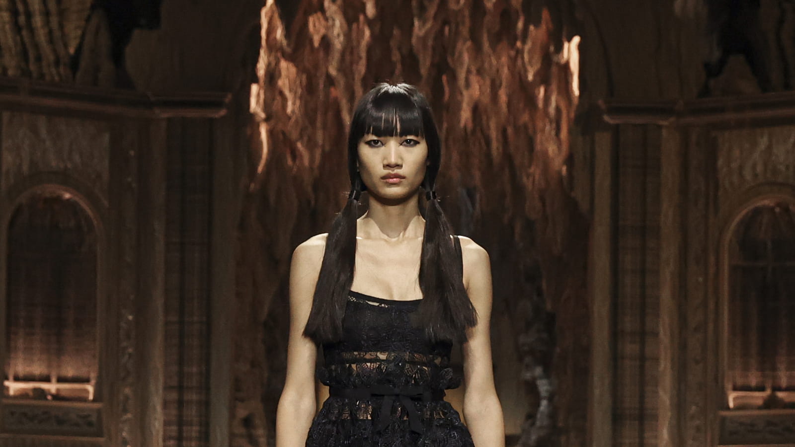 Look 74
