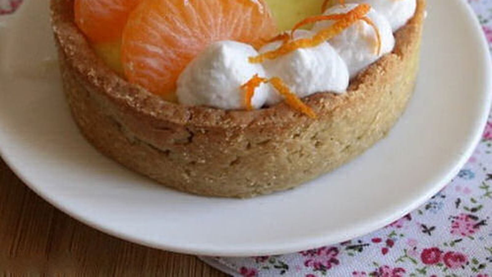 Tartelettes crèmes bergamote - clémentines chantilly coco