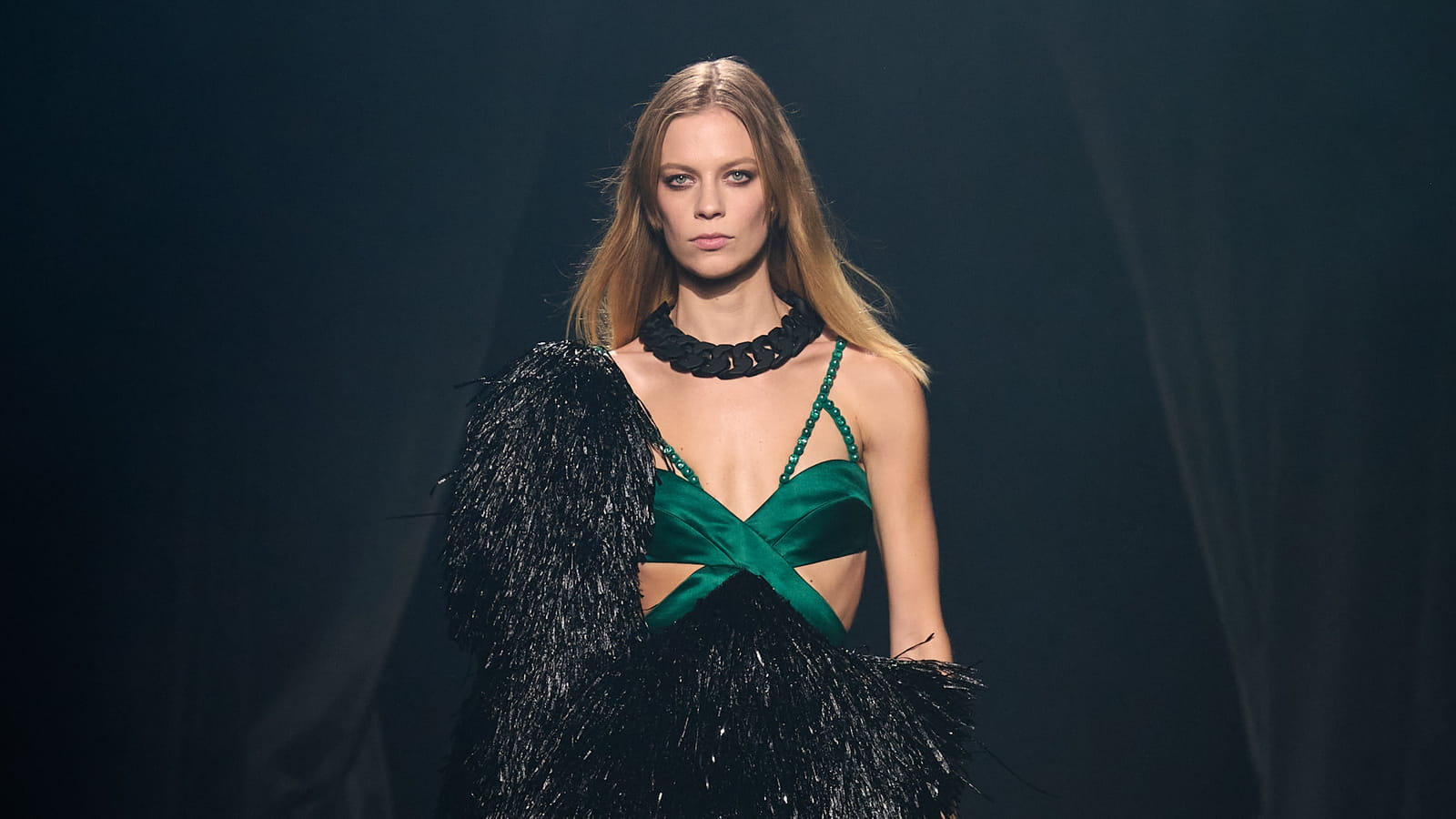 Look 17