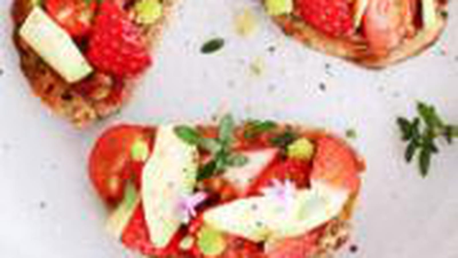 Crostini de tomates cerises