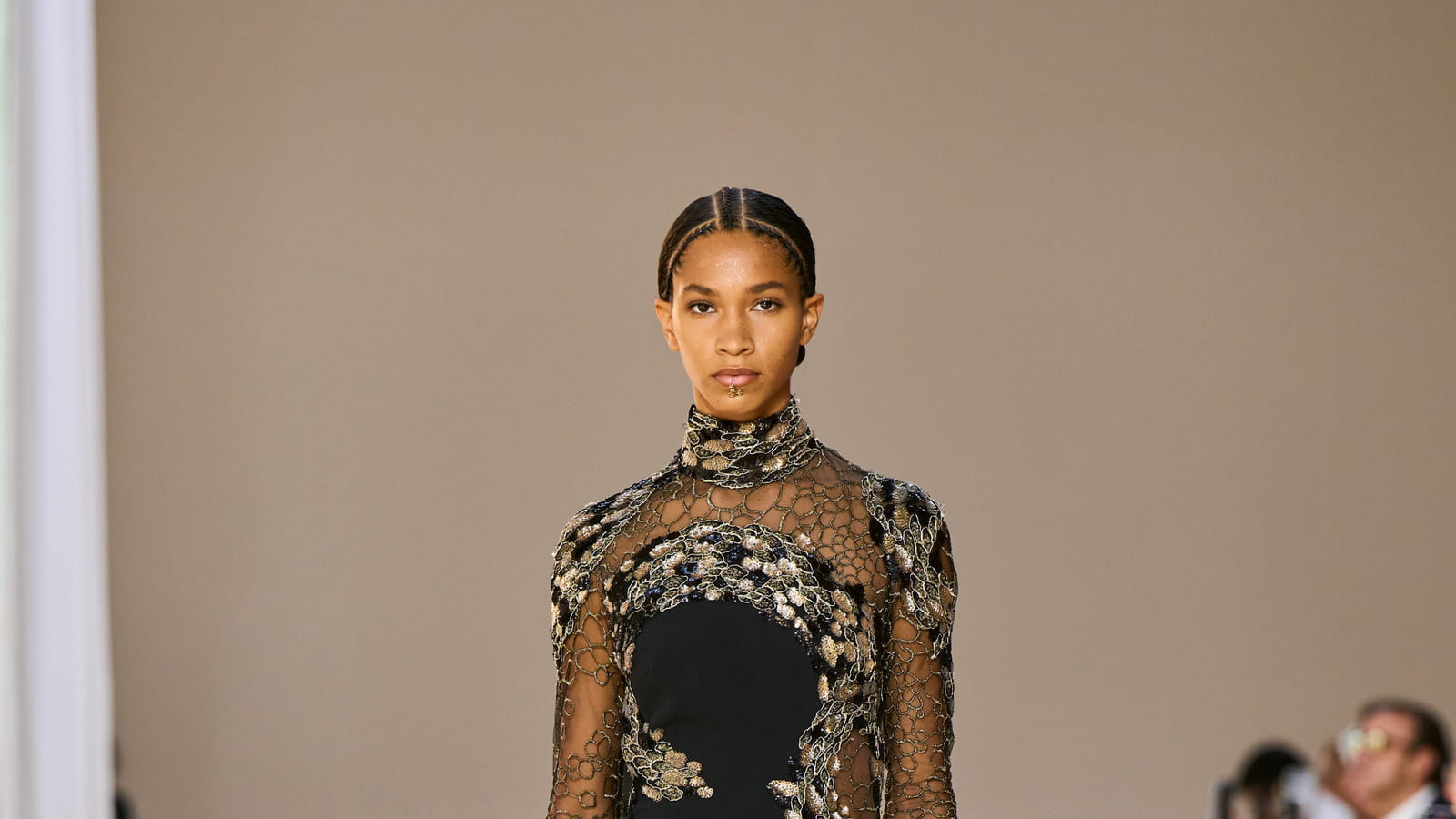 Look 8