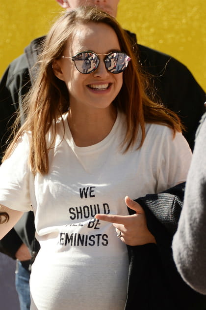 Natalie Portman en lunettes de soleil &agrave; verres m&eacute;tallis&eacute;s