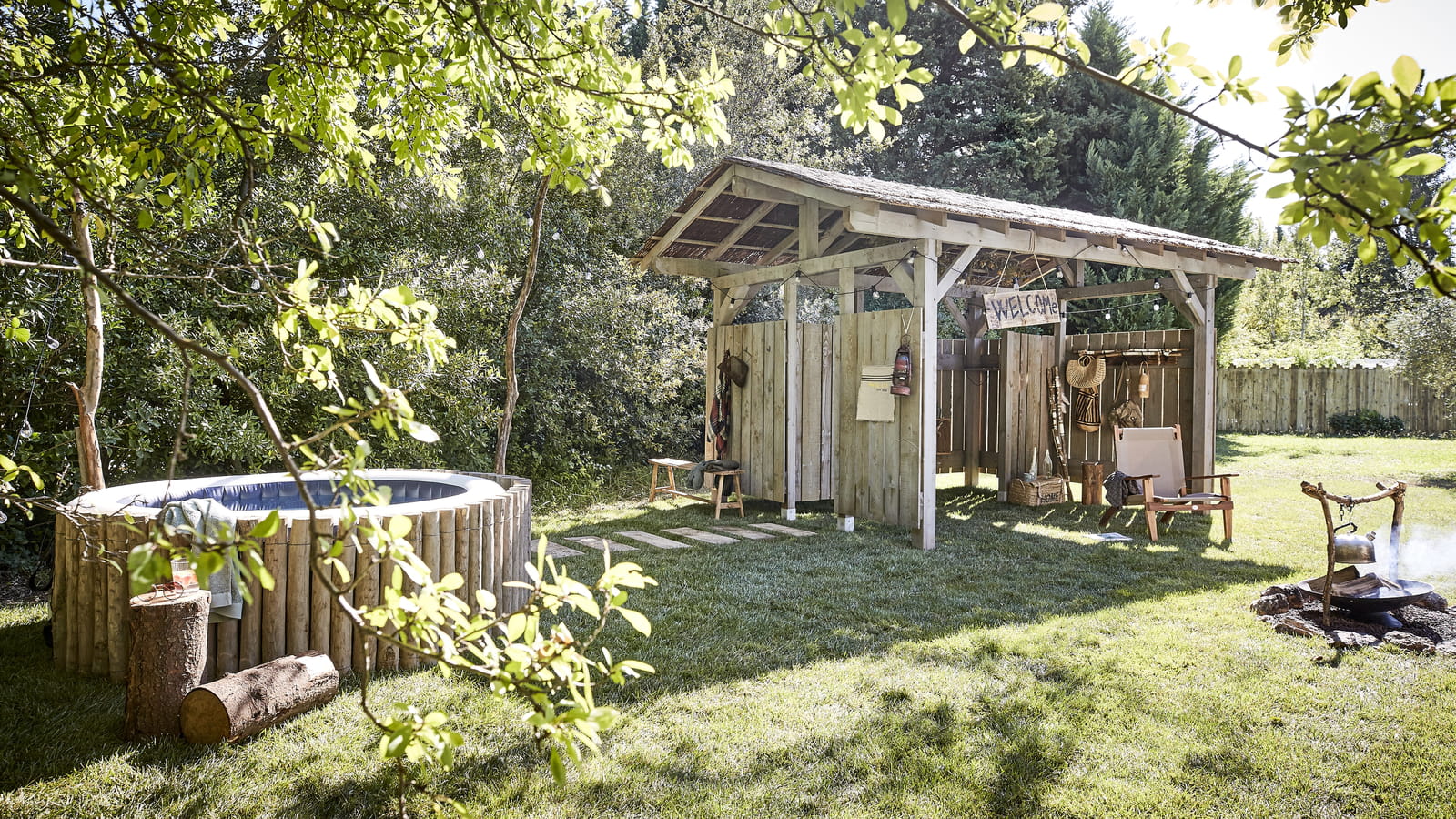 Pool house