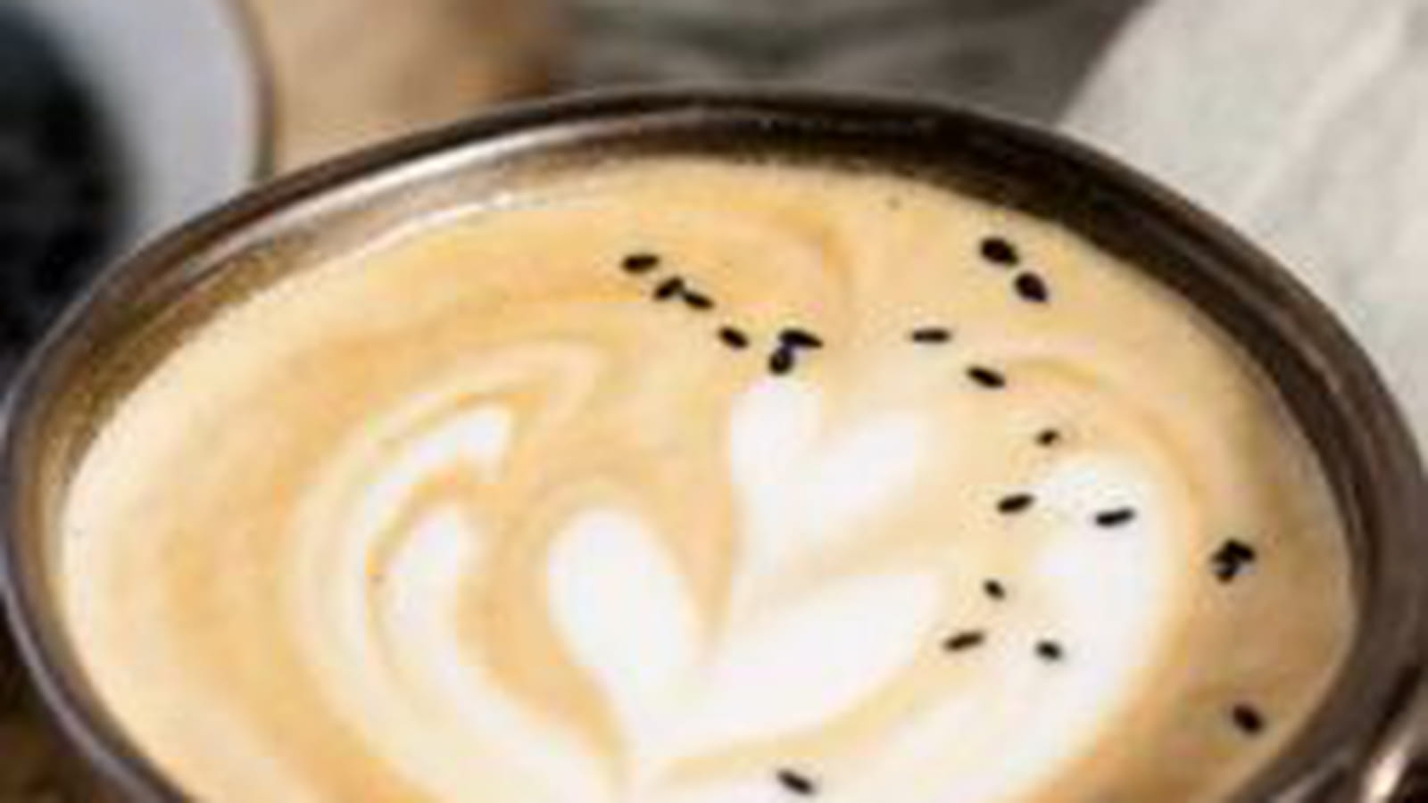 Black Sésame Cappuccino