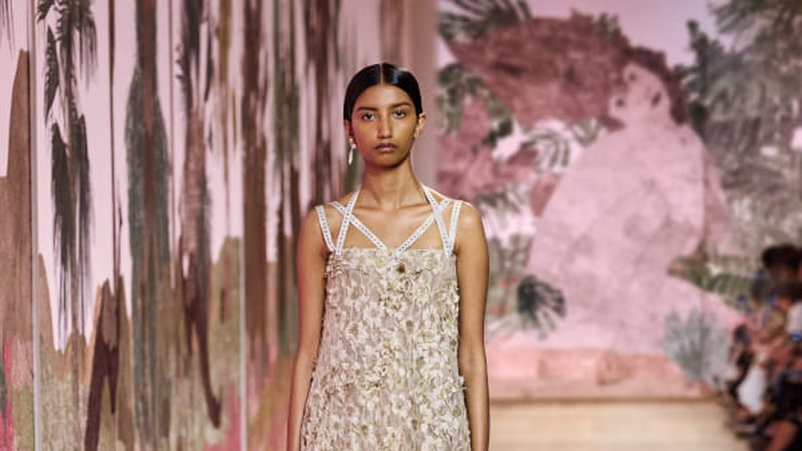 Look 23