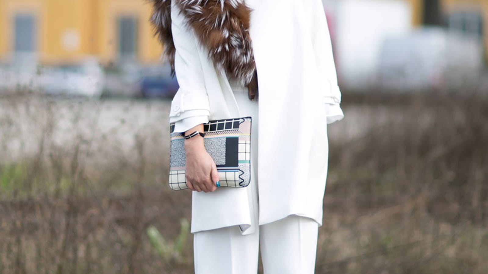 Le look ultra chic twisté