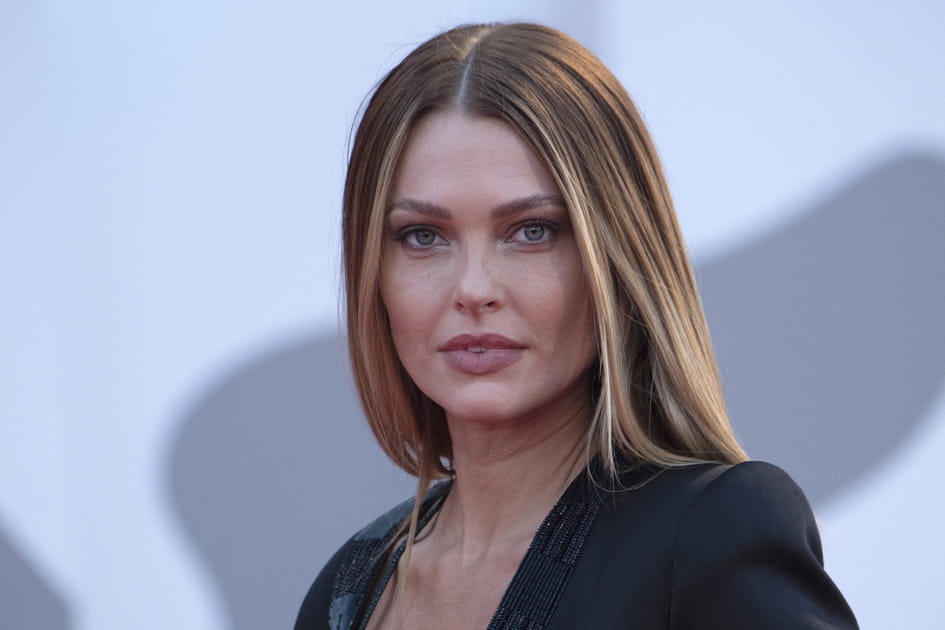 Caroline Receveur est &eacute;lanc&eacute;e gr&acirc;ce au Pilates