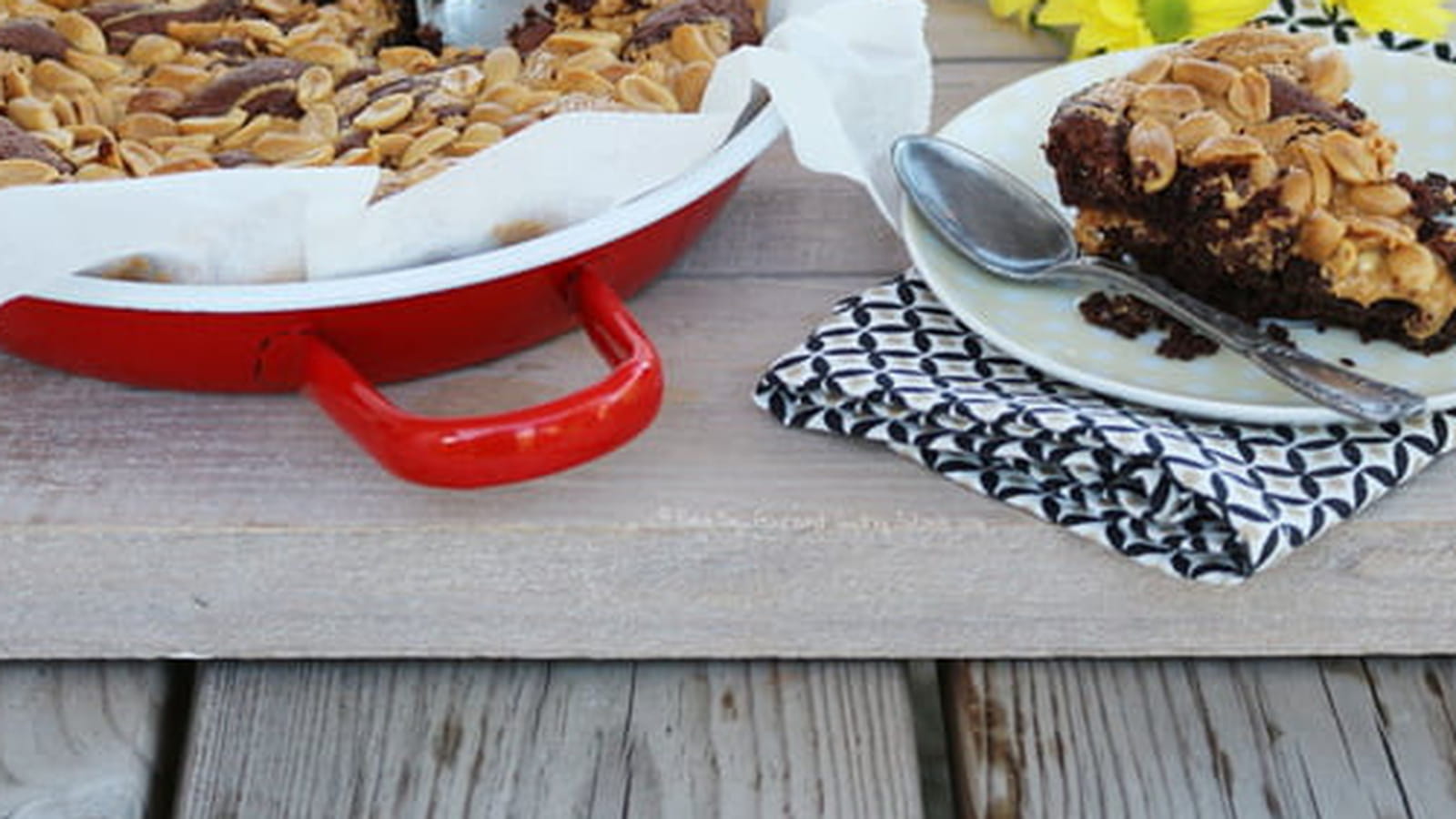 Brownie au chocolat, marbré au beurre de cacahuètes