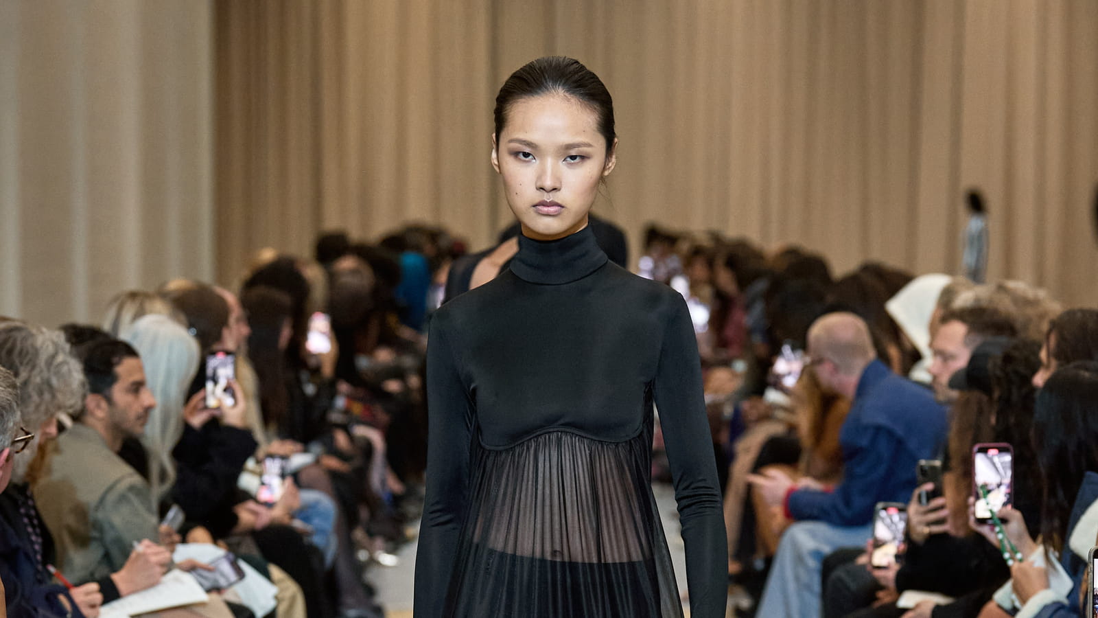Look 26
