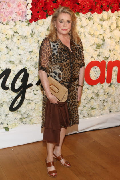 FLOP&nbsp;: Catherine Deneuve en robe l&eacute;opard