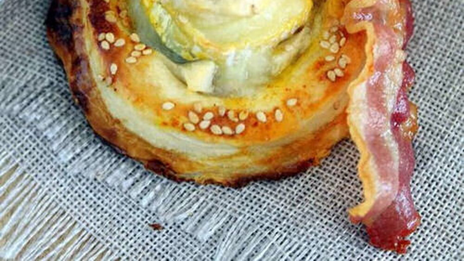 Feuilletés chèvre épinards façon vol-au-vent et leur lard croustillant