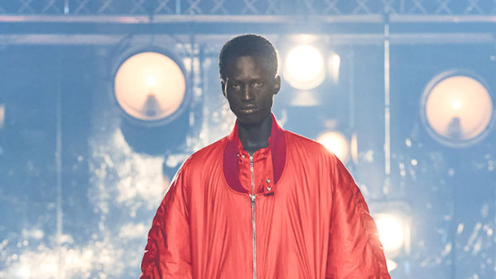 Look 5