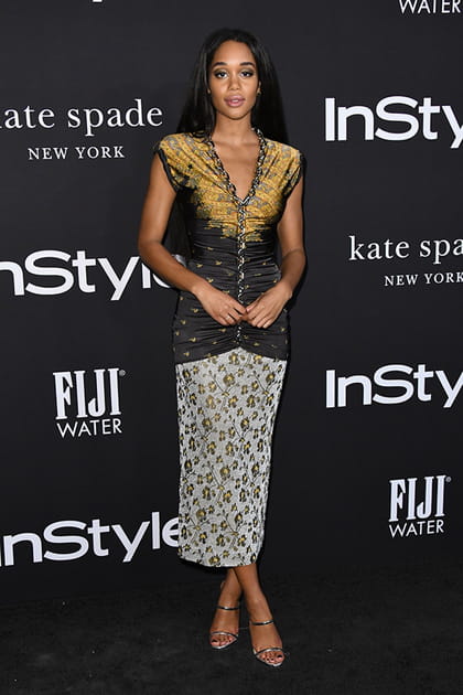 Laura Harrier en robe imprim&eacute;e Paco Rabanne