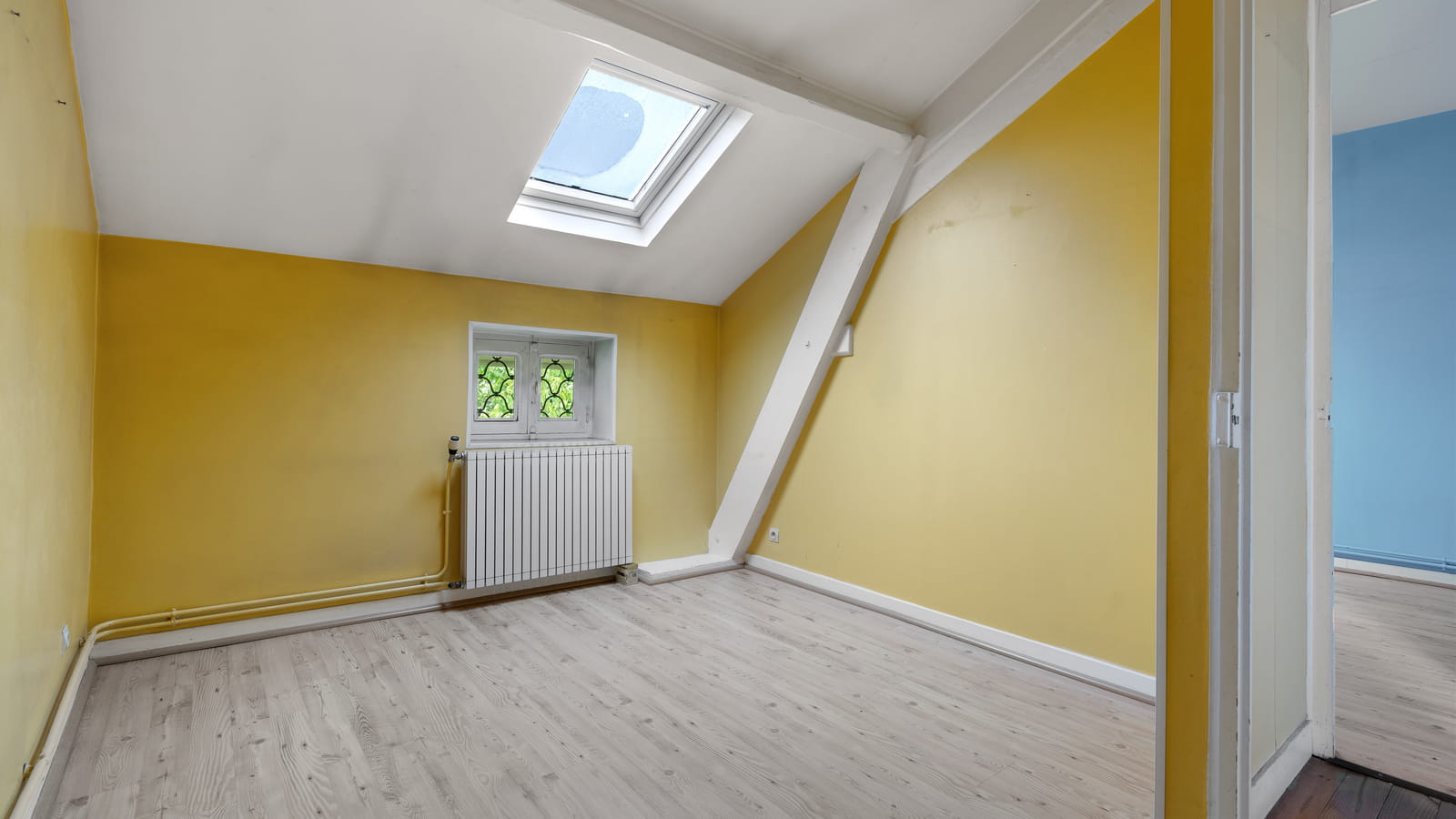 Chambre 2 avant 