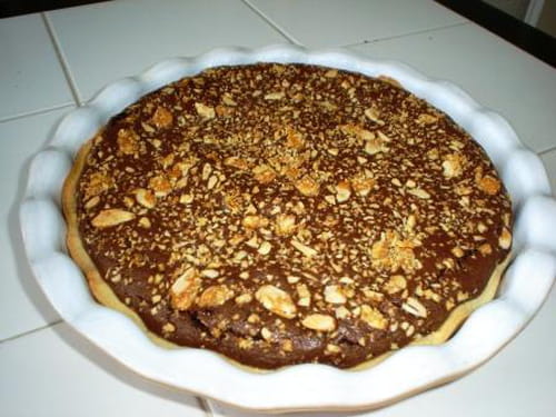 Tarte au chocolat et amandes émondées
