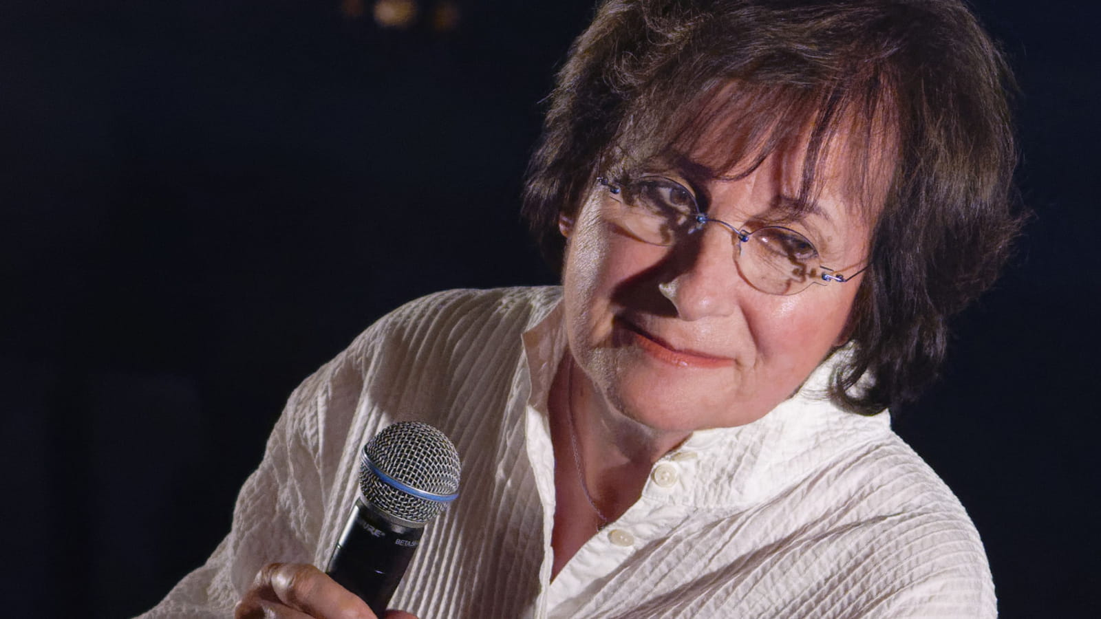 Marie-Paule Belle