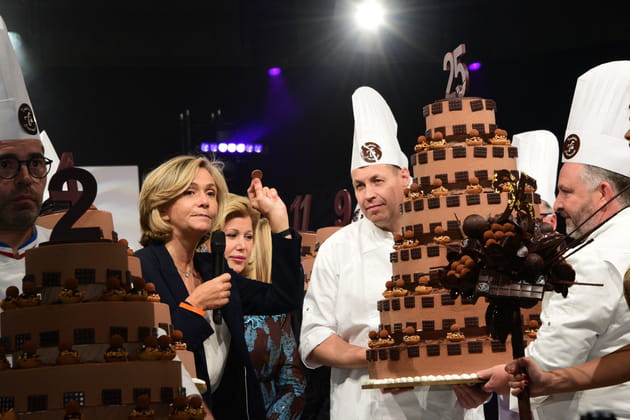 Val&eacute;rie P&eacute;cresse a l'eau &agrave; la bouche