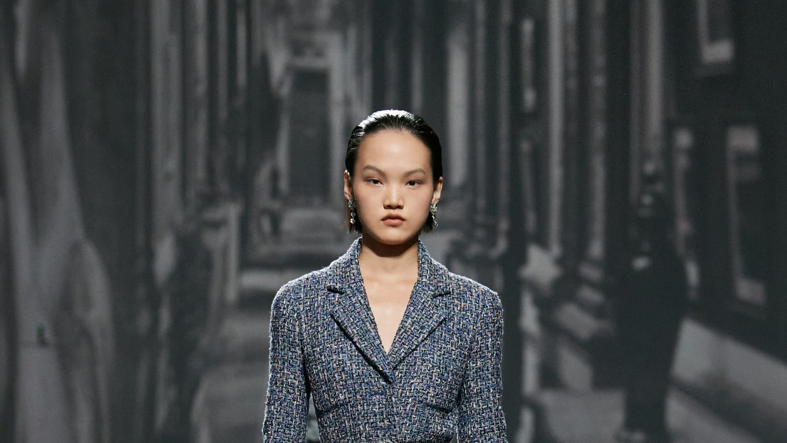 Look 23